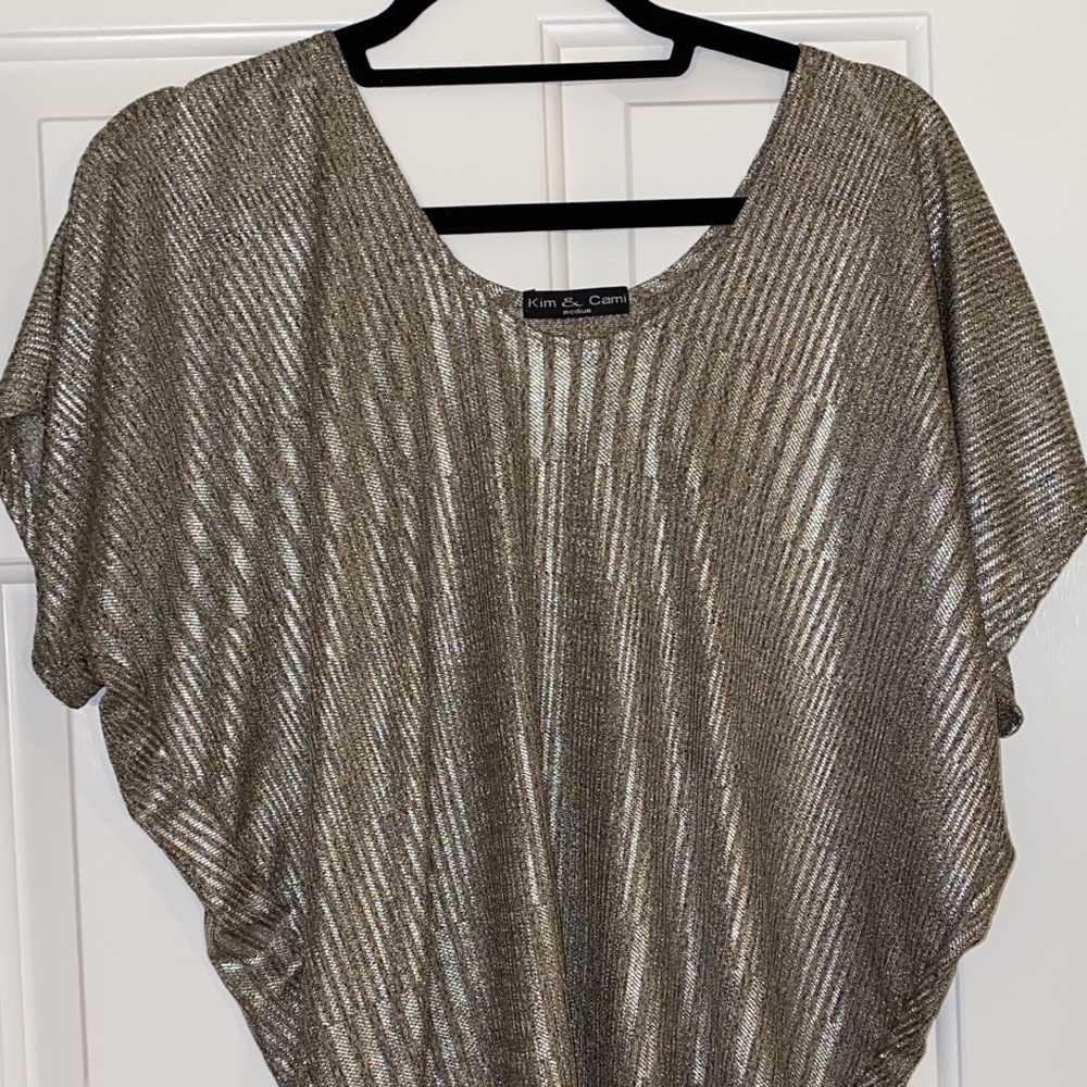 Kim and Cammi Metallic Top (M)